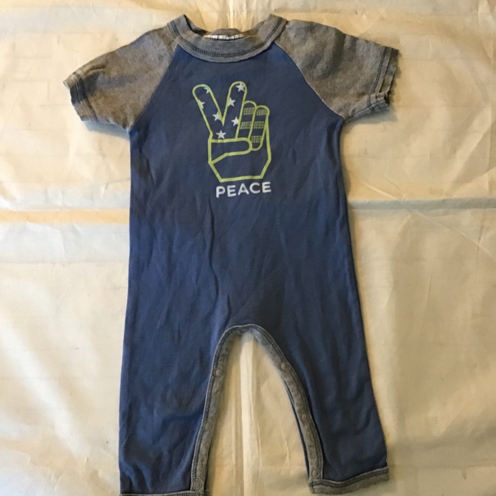 Amy Coe PEACE Romper Boy 12 M